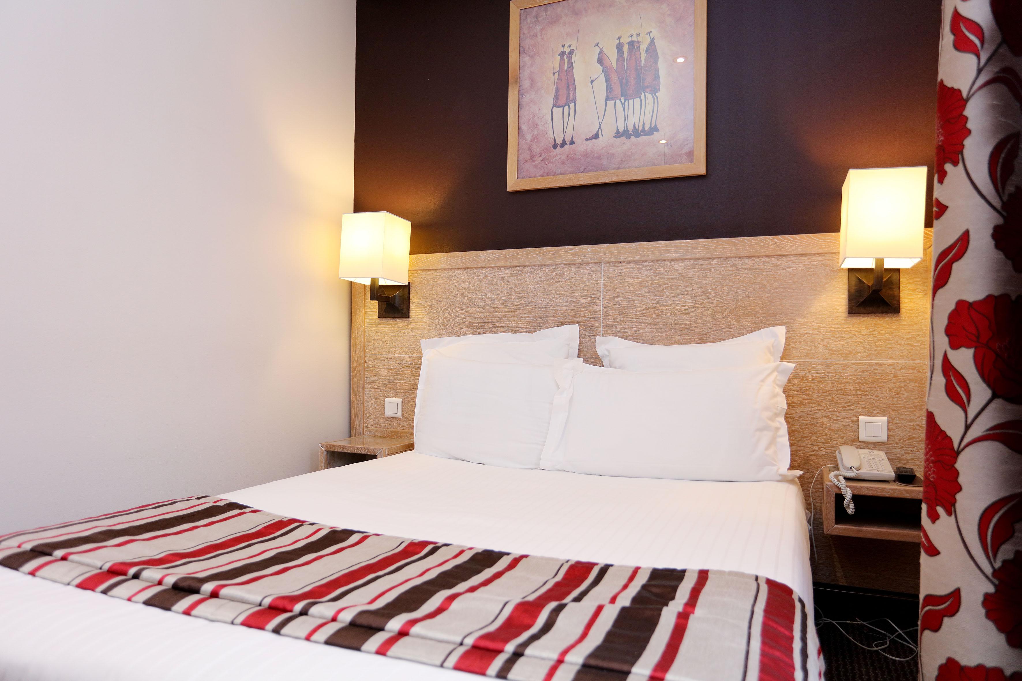 Grand Hotel Dore Paris Exterior foto